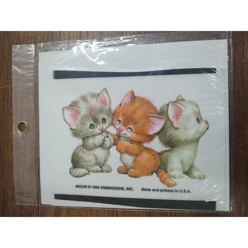 Dimensions Fashion Art No-Sew Applique PLAYFUL KITTENS by Ruth Moorehead 1994